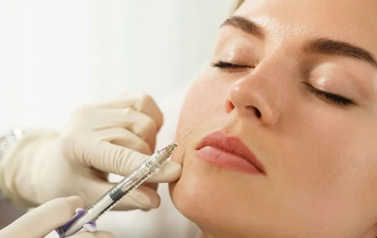 تزریق چربی به صورت در اقدسیه تهران